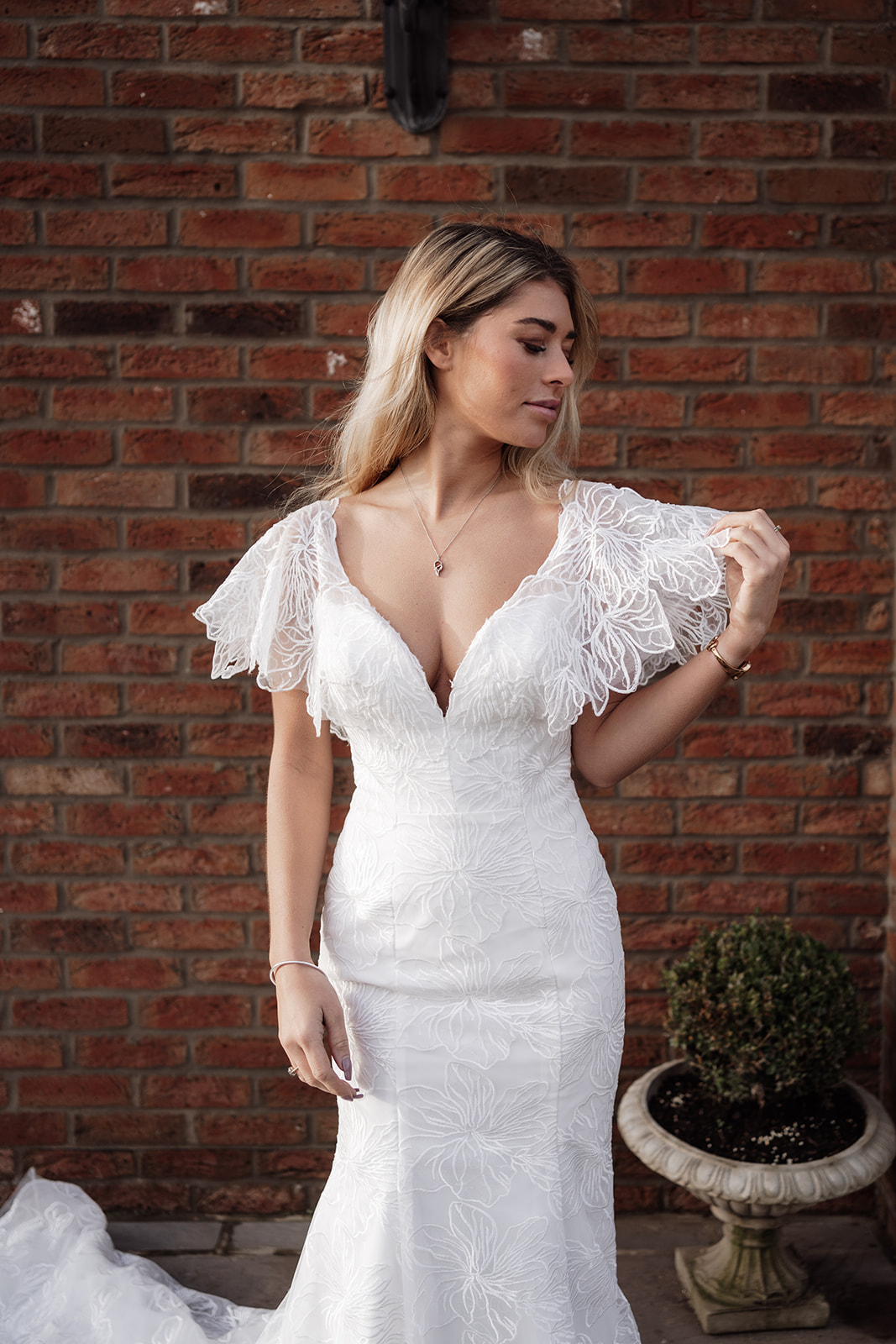 Applique Illusion Sweetheart Bodycon Fishtail Wedding Dress - Ever-Pretty UK