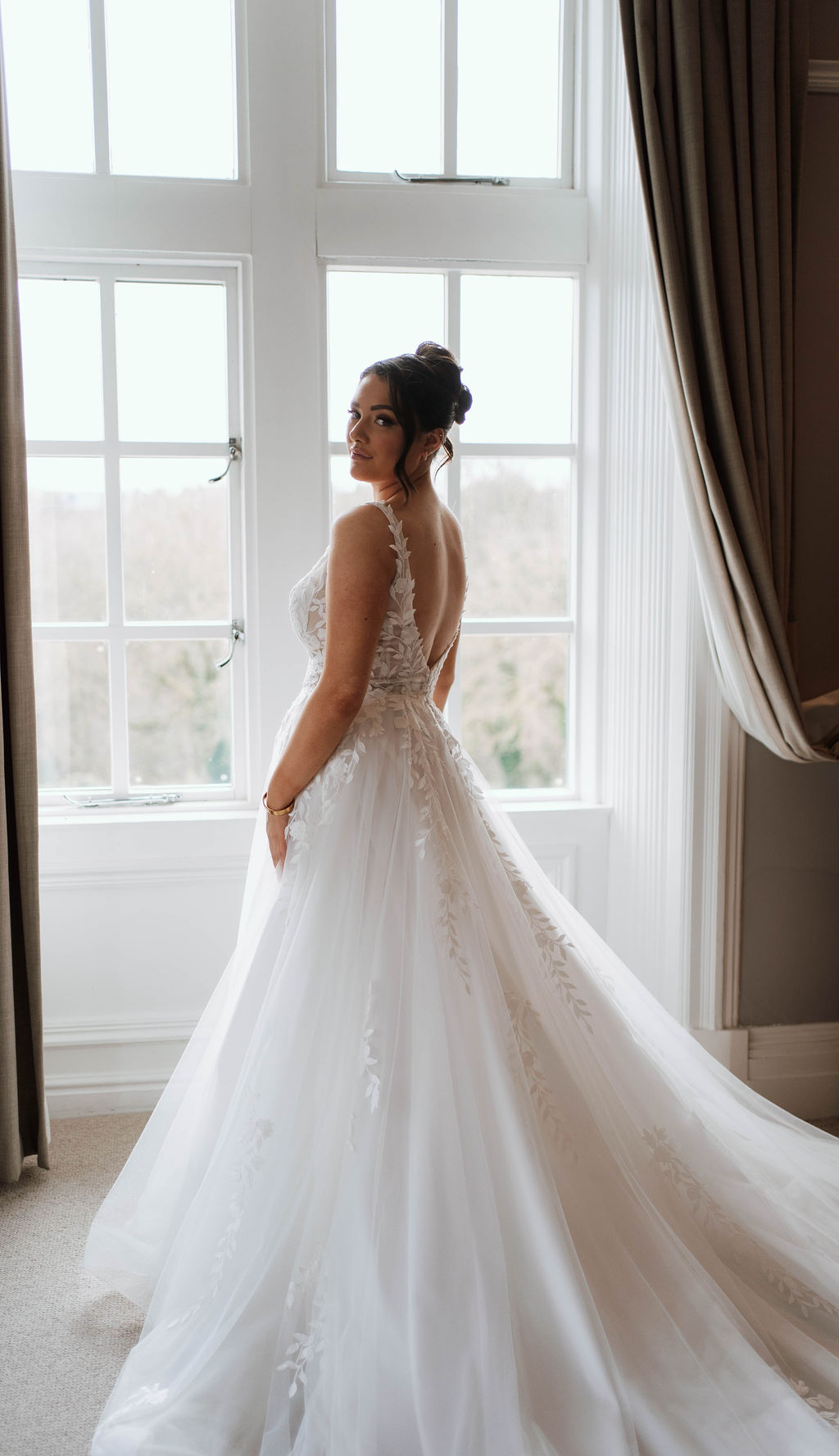 WD183 | British Bridal Core | Wedding Dress