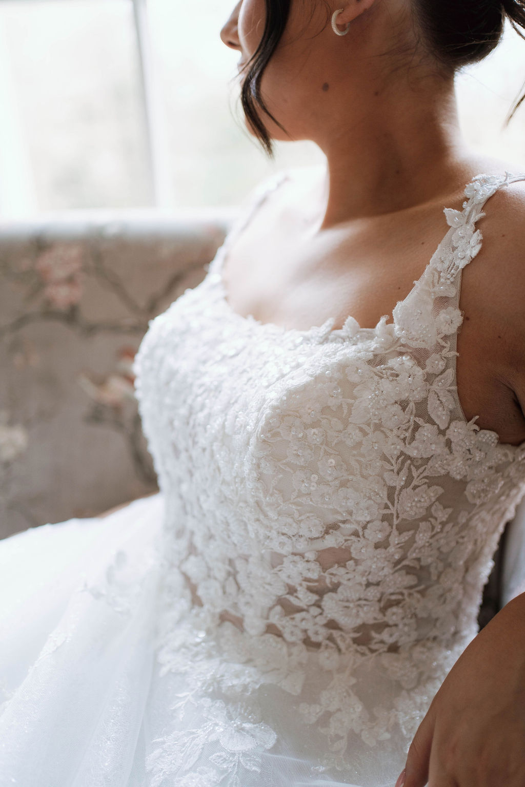 WD183 | British Bridal Core | Wedding Dress