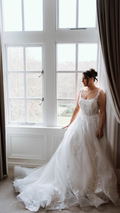 WD183 | British Bridal Core | Wedding Dress